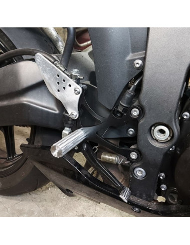Adjustable Front Sets – Driver’s Footrest – Kawasaki ZX6R 636 (2005-2008) Stunt ZX6-R