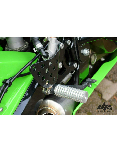 Front Rear Sets Forward Driver’sFootrest – Kawasaki ZX6R 636 (2003-2004) Stunt Pegs