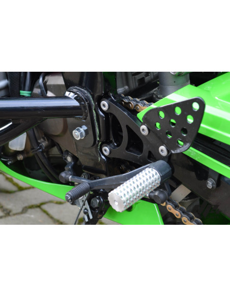Front Rear Sets Forward Driver’sFootrest – Kawasaki ZX6R 636 (2003-2004) Stunt Pegs