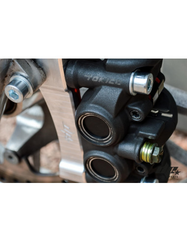 Upgrades Calipers Adapters Kit Nissin Tokico-108mm Harley Davidson Dyna (2006-2017) +Calipers
