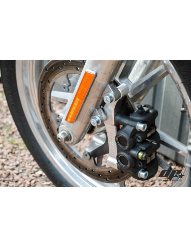 Left Side Upgrades Calipers Adapters Kit 108mm Harley Davidson (2006-2023) Dyna Softail Ultra Glide Breakout