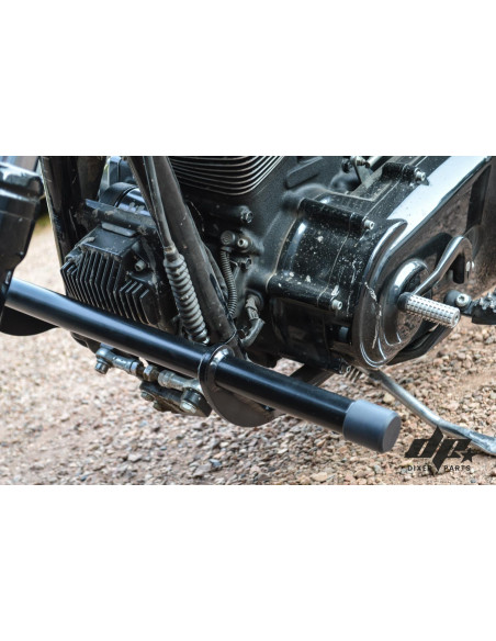 Crash Cage – Engine Guard Crash Bar Harley Davidson Dyna (to -2017) Stunt Club Style Custom 2017 2016 2015 2014 2013 2012 2011 2