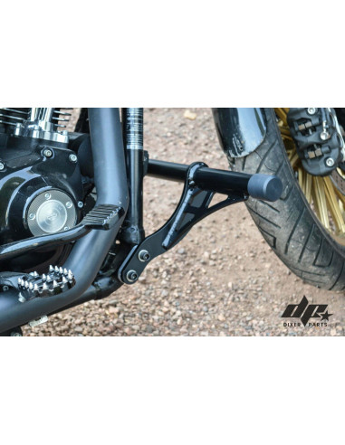Crash Cage – Engine Guard Crash Bar Harley Davidson Dyna (to -2017) Stunt Club Style Custom 2017 2016 2015 2014 2013 2012 2011 2