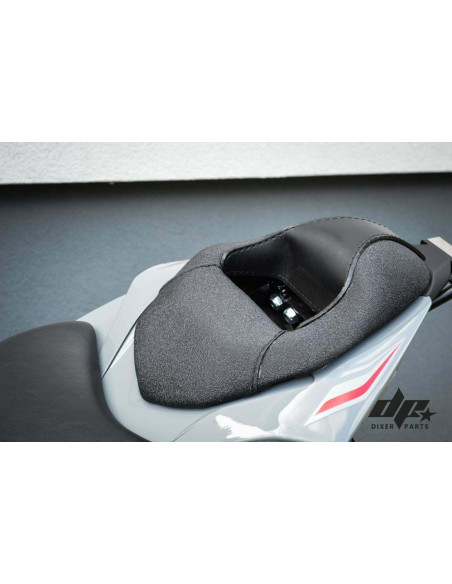 Passenger Seat Kawasaki ZX6-R 636 (2019-2026) Stunt With Hole