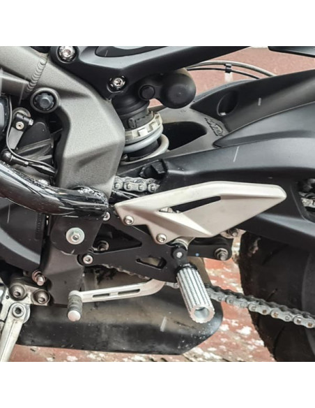 Front Sets – Driver’s Footrest Pegs Triumph Street Triple 765 660 (2017-2022) Stunt