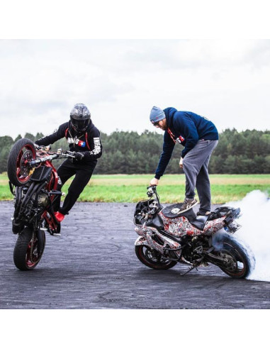 Hel Steel Braided Brake Line 58 cm -ZX6-R 636 F4i 954 GSX-R 675 MT-07 R7 Stunt