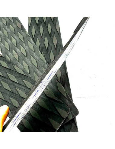 Antiskid Fuel Tank Mat – Traction Pad -4 pcs (35×8 cm) With a 3M Glue – Stunt Windsurfing Sup