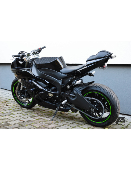 Antiskid Fuel Tank Mat – Traction Pad -4 pcs (35×8 cm) With a 3M Glue – Stunt Windsurfing Sup