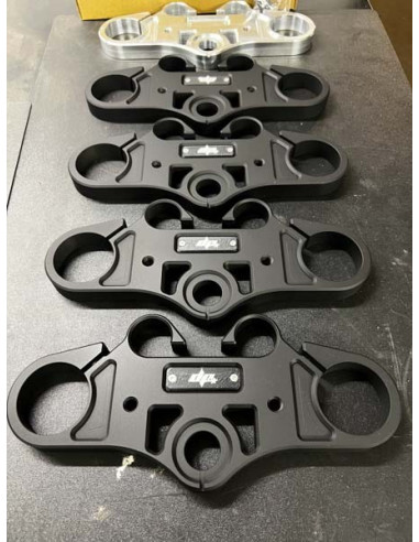 Reinforced Upper Triple Tree Clamp Yamaha YZF R7 (2021-2024) Stunt