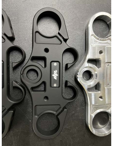 Reinforced Upper Triple Tree Clamp Yamaha YZF R7 (2021-2024) Stunt
