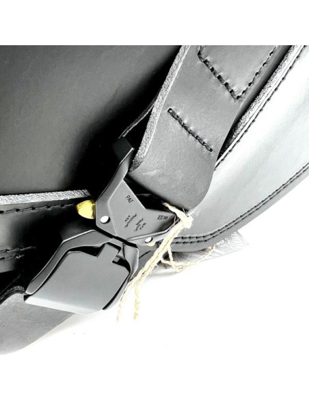 Black Saddlebag Custom + Frame for Indian Boober Twenty Rogue Sixty (20017-2024) Leather Solo Bag