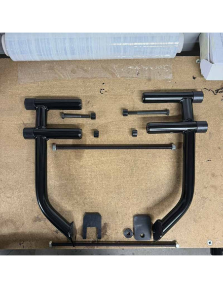 Suzuki SV650 Crash Cage (2003-2013) - Crash Bar Engine Guard | Stunt Race Track