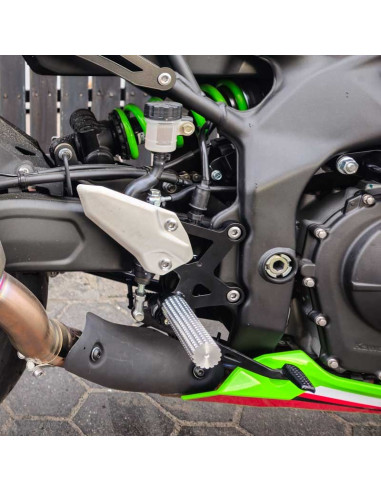 Front Sets Driver's Footrest Footpegs Kawasaki ZX4-RR Ninja ZX400 (2023-2025) Stunt Gymkhana