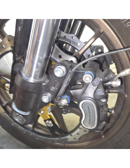 Left Upgrades OEM Caliper Adapter Bracket 14" (355mm) rotor Harley Davidson Dyna Softail Touring