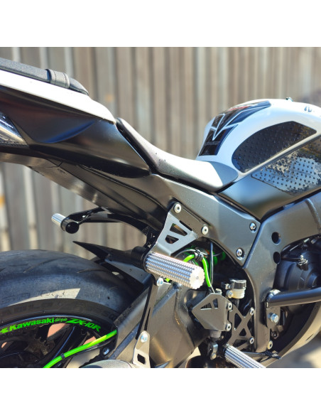 Rear Sets Footrests Pegs Subcage Kawasaki ZX10R Ninja (2011-2015) Stunt Gymkhana