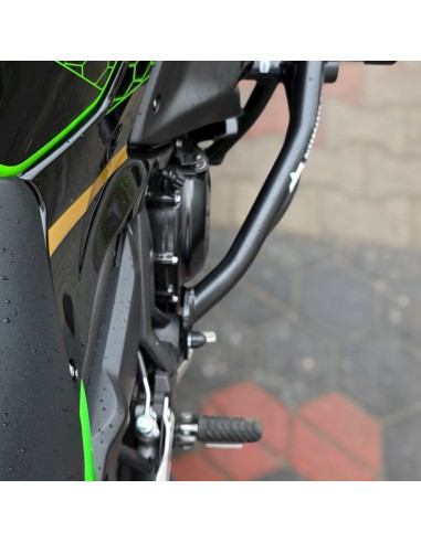 Kawasaki Ninja 650 Crash Cage (2017-2024) - Stunt Drift Street Engine Guard Highway Bar
