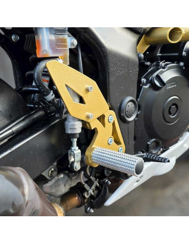 Front Sets Driver's Footrest Footpegs Suzuki GSR 750 (2011-2017) Stunt Gymkhana