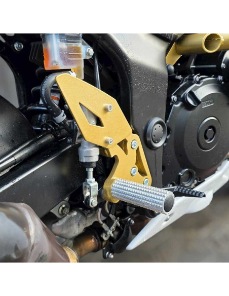 Front Sets Driver's Footrest Footpegs Suzuki GSR 750 (2011-2017) Stunt Gymkhana