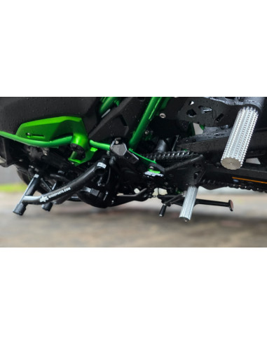 Front Sets Driver's Footrest Footpegs Kawasaki Z900 (2025-2026) Stunt Gymkhana