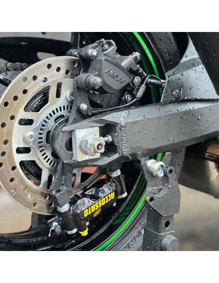 Handbrake bracket for Suzuki GSXR 600 750 L1-M2 (2011-2022) 300 mm rotor – 3x radial – stunt;Handbrake bracket for Suzuki GSXR 600 750 L1-M2 (2011-2022) 300 mm rotor – 3x radial – stunt;Handbrake bracket for Suzuki GSXR 600 750 L1-M2 (2011-2022) 300 mm rotor – 3x radial – stunt;Handbrake bracket for Suzuki GSXR 600 750 L1-M2 (2011-2022) 300 mm rotor – 3x radial – stunt