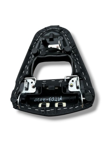 Passenger seat Yamaha R6 5SL (2003-2005) Stunt Seat with hole